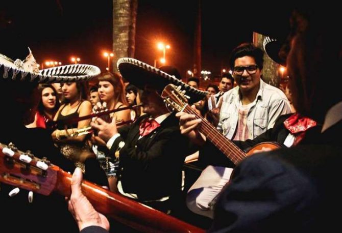 Ixtapa Dinner Show at the Mexican Fiesta | Pacific Tours Ixtapa. Great Evening at the Mexican Fiesta in Ixtapa Zihuatanejo, a Great Show and Dinner Buffet, This Mexican Fiesta is only on Friday from 7:30 pm to 10 pm. Activities in Ixtapa Zihuatanejo